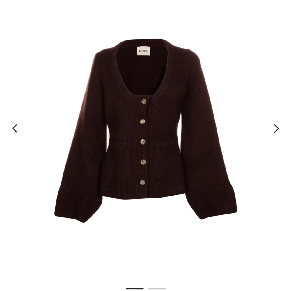 Khaite Caro in chocolate brown